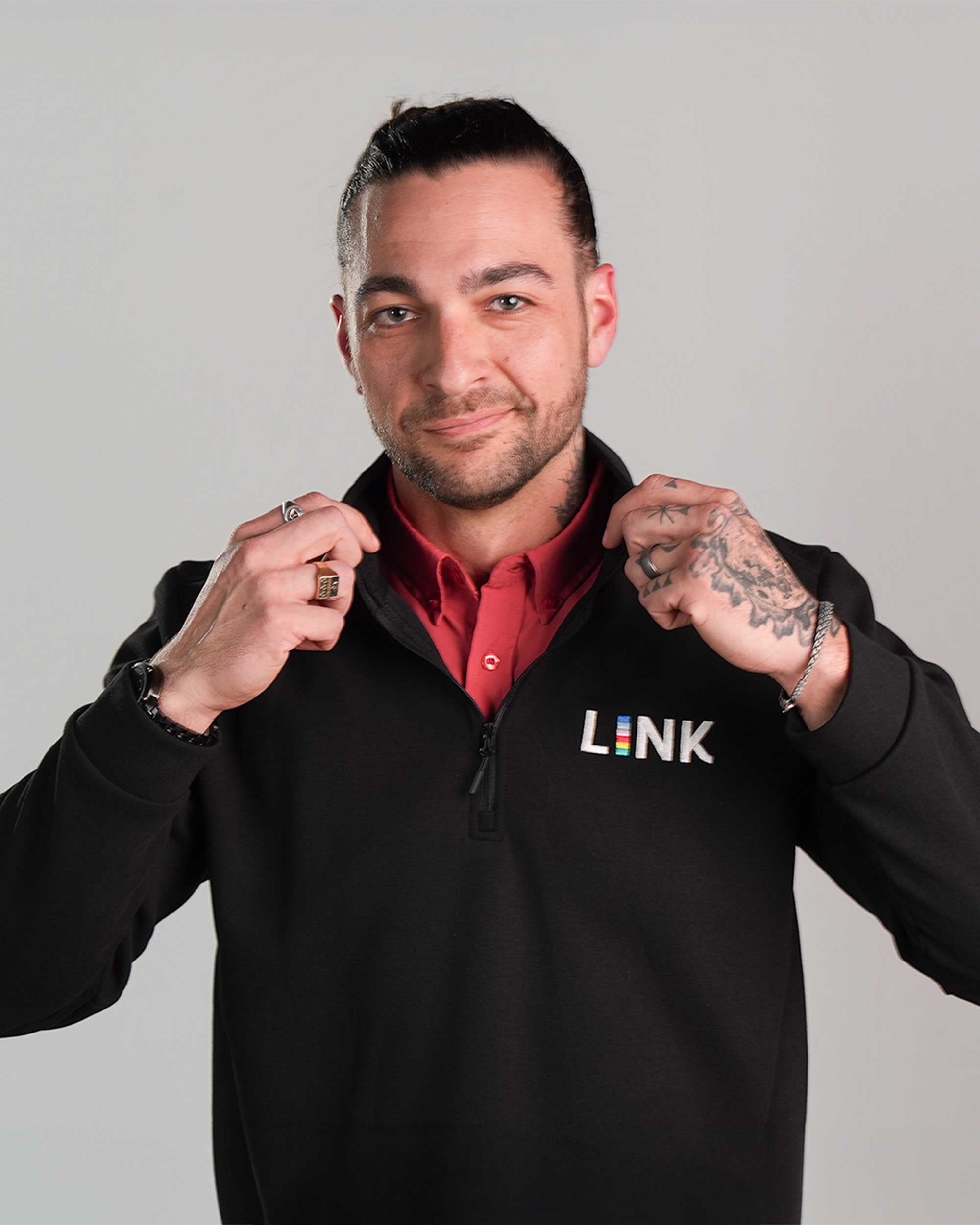 Embroidered 1/4 Zip